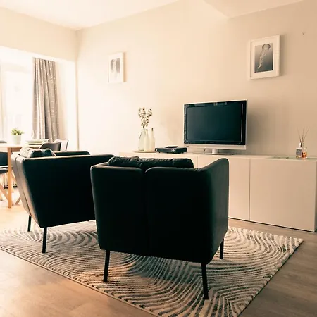 Appartement Ruime 2 Pers Bij Casino Oostende: Geniet Zee, Kunst, En Relax Oostende