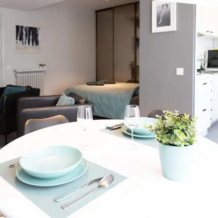 Ruime 2 Pers Bij Casino Oostende: Geniet Zee, Kunst, En Relax Appartement *