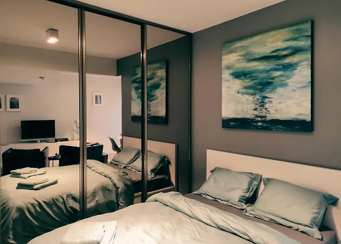 Appartement Ruime 2 Pers Bij Casino Oostende: Geniet Zee, Kunst, En Relax *