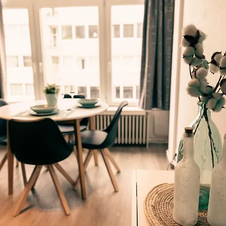 Apartament Ruime 2 Pers Bij Casino Oostende: Geniet Zee, Kunst, En Relax *